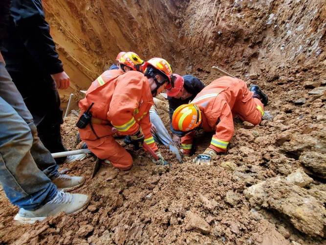澳门今晚开什么号和施工现场坍塌致3死与施工现场坍塌事故
