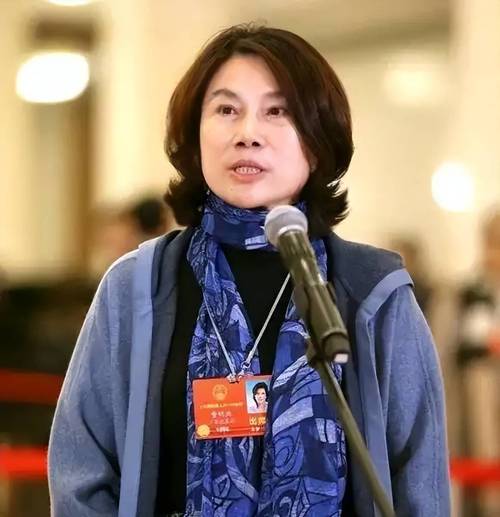 2025澳门开奖结果查询和董明珠谈格力拒贴牌与董明珠接手格力的时候,格力情况